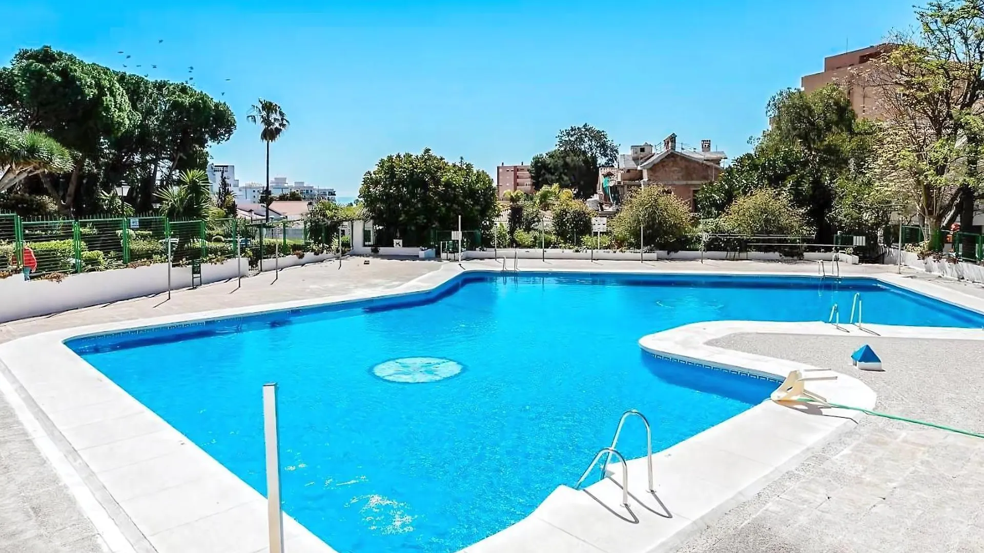 Bright & Cozy Apartment Acuario Beach&Pool Benalmadena Spain