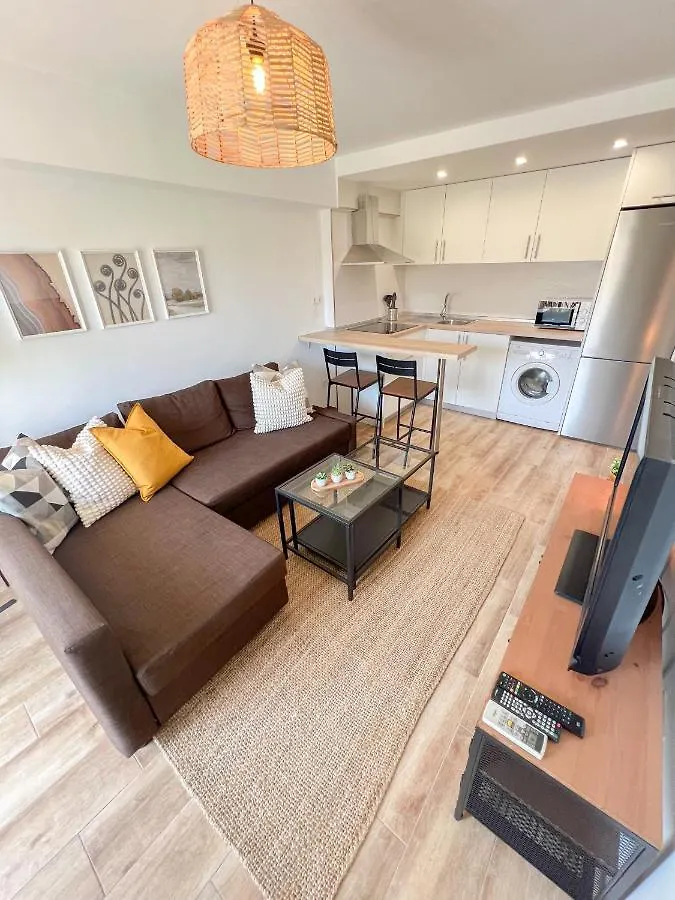 Bright & Cozy Apartment Acuario Beach&Pool Benalmadena 0*,